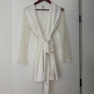 Flora Nikrooz Robe & Dress